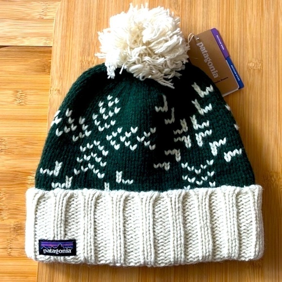 Patagonia Accessories - Brand New Patagonia Women's Snowbelle Beanie Wool Pom Hat Evergreen Flakes